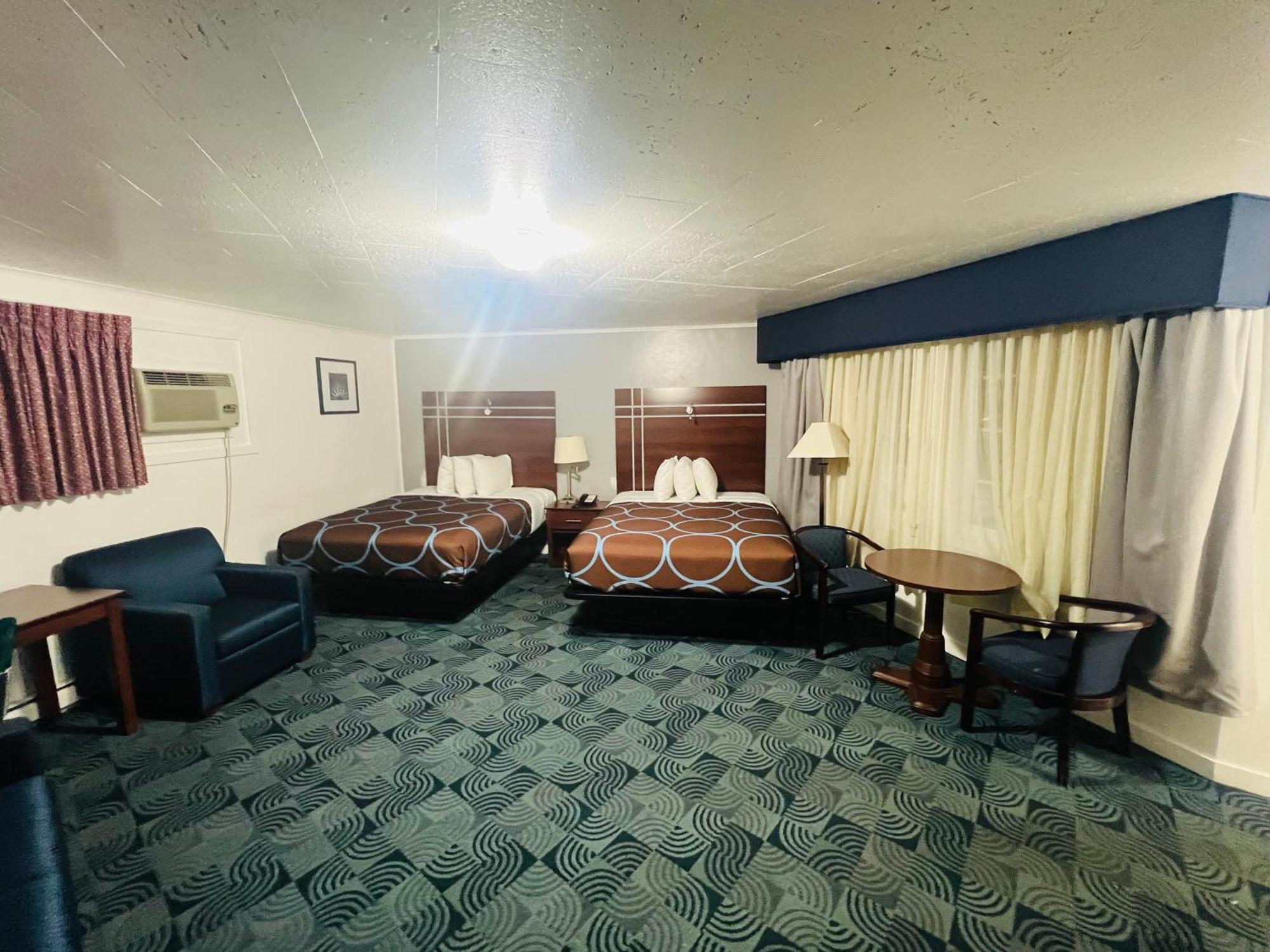 Berkshire Inn Питсфийлд Екстериор снимка